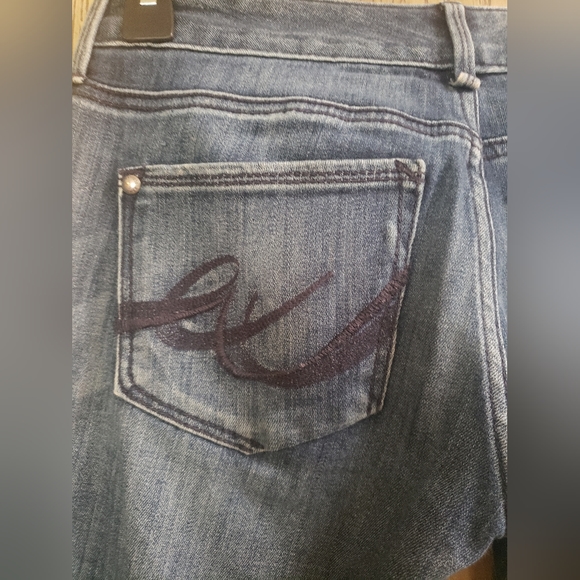 Express Jeans Stella Skinny Low Rise Stretch Embroidered Pockets Slim Size  0 R - Picture 7 of 9